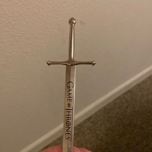 HBO GAME OF THRONES Tone Silver Sword Letter Opener - Picture 5 of 13